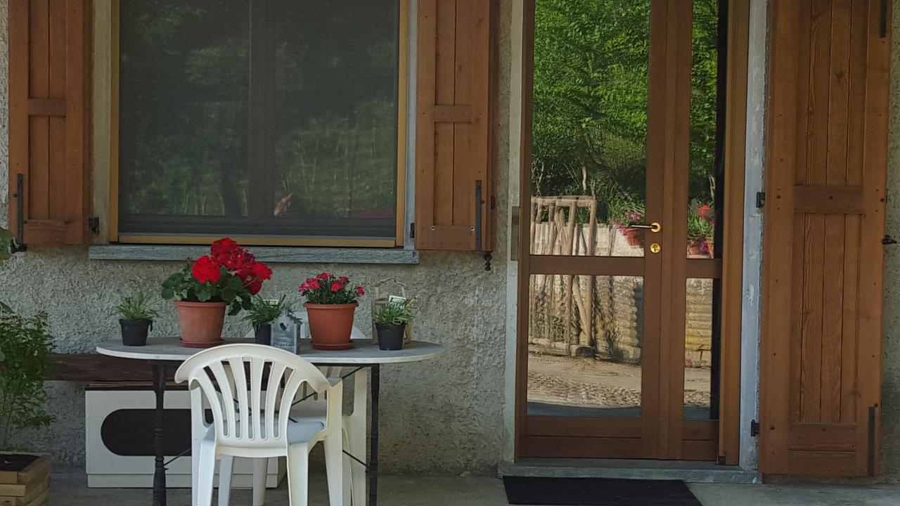 B&B Monteguzzo Cigognola Exterior foto